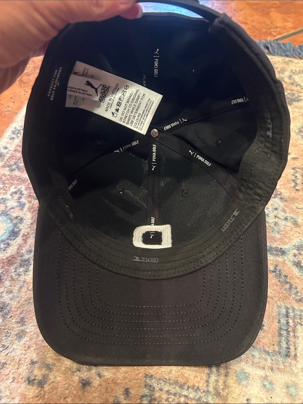 Puma Heritage P Golf Cap - Black - Picture 8 of 11